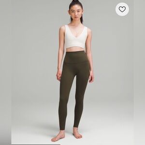 Lululemon Fast & Free High Rise 7/8 Tight Size 2 Dark Olive  25” Inseam